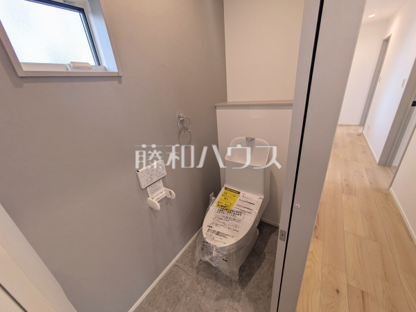 トイレ　【日野市西平山５丁目】