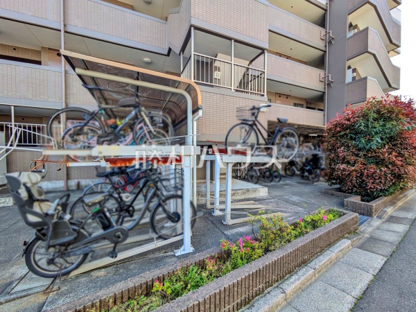 駐輪場　【大泉学園ノーブルスクエア　】