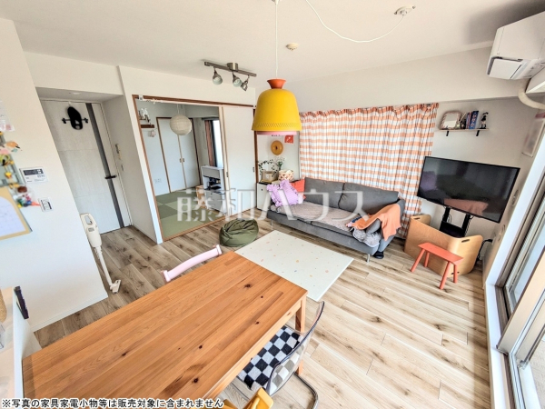 リビング　【大泉学園ノーブルスクエア　】