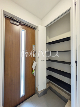 土間収納 【八王子市中野町】 土間収納 【八王子市中野町】
