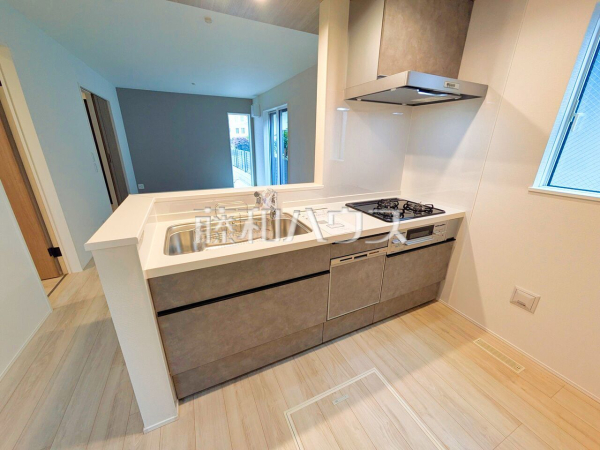3号棟　キッチン　【東久留米市前沢５丁目】