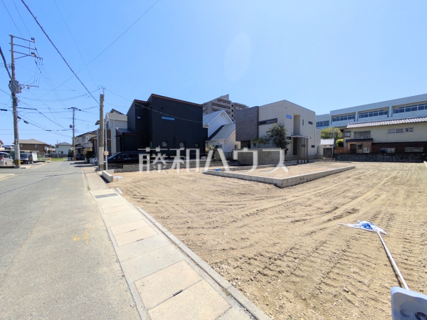 接道状況および現場風景　【福岡市早良区次郎丸４丁目】