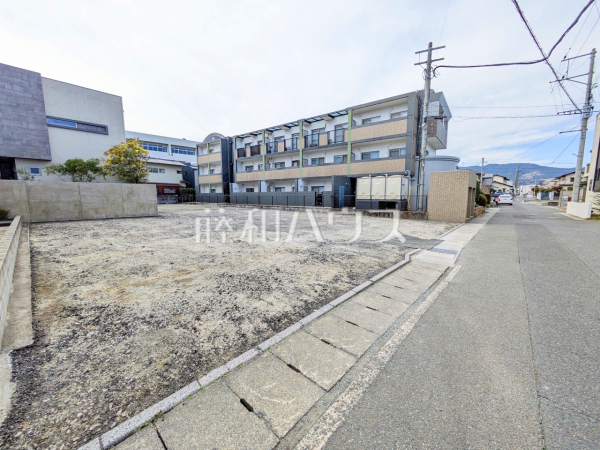 接道状況および現場風景　【福岡市早良区次郎丸４丁目】