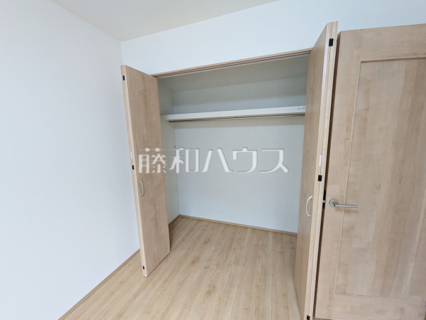 B号棟 収納 【練馬区大泉学園町8丁目】 B号棟 収納 【練馬区大泉学園町8丁目】
