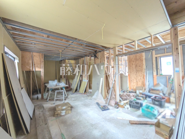 A号棟　リビング(施工中)　【練馬区大泉学園町８丁目】