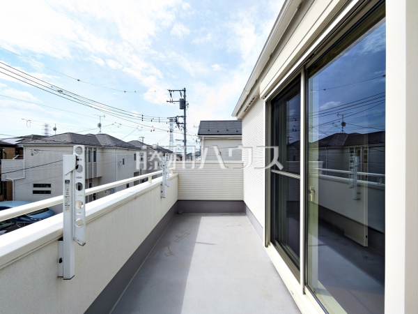 バルコニー　【新座市栄２丁目】
