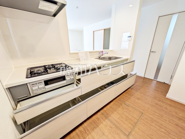 キッチン　【新座市栄２丁目】