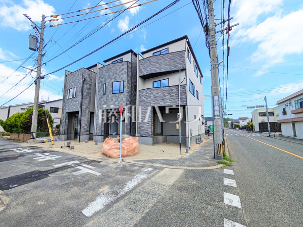 接道状況および現場風景　【福岡市西区小戸３丁目】