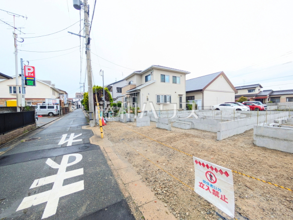 接道状況および現場風景　【福岡市西区小戸３丁目】