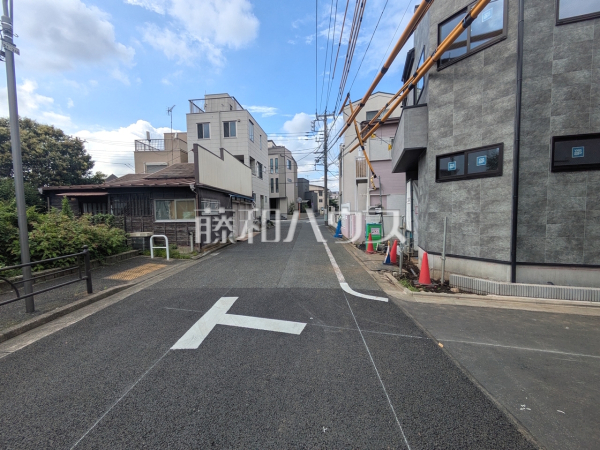 接道状況および現場風景　【練馬区平和台２丁目】