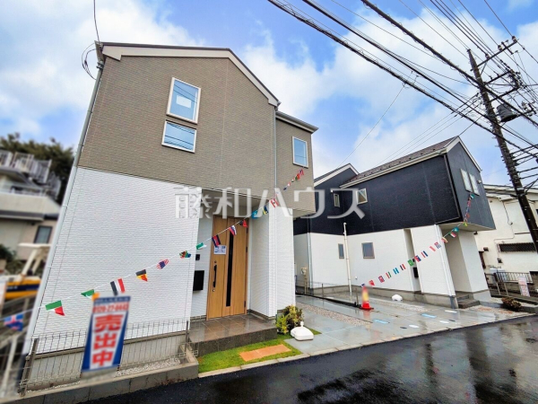 現場風景　【所沢市大字久米】土地・建物ともに100㎡超＆4LDKのゆとり♪
