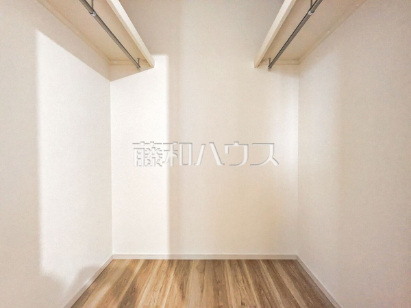 1号棟　収納　【所沢市大字久米】