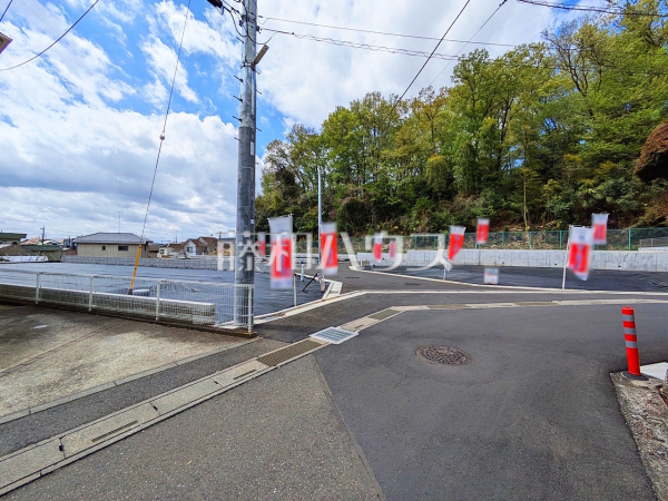 接道状況および現場風景　【武蔵村山市中央３丁目】