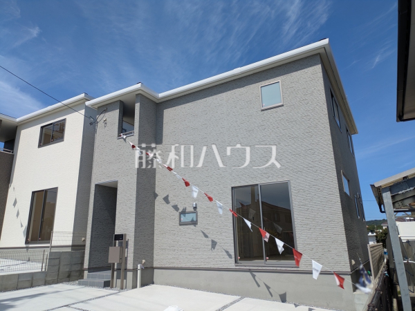 2号棟　外観　【南城市大里字高平】　いつでもご内覧いただけます！ 平日のご案内も可能です。まずはお気軽にお問合せ下さいませ。 