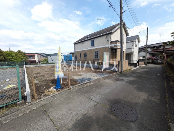 接道状況および現場風景　【東大和市芋窪４丁目】