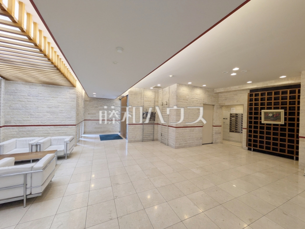 ロビー　【コナ・ヴィレッジ調布国領】