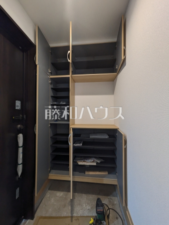 A号棟 玄関収納 【東大和市仲原4丁目】 A号棟 玄関収納 【東大和市仲原4丁目】