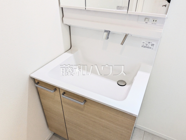 2-A号棟　洗面台　【東久留米市南沢４丁目】