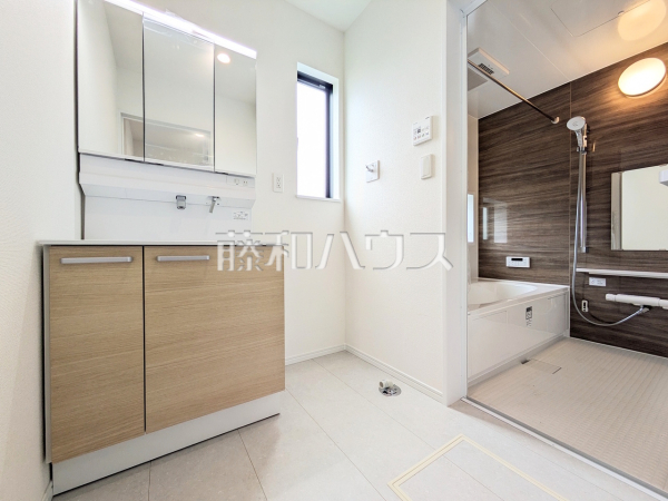 2-A号棟　洗面室　【東久留米市南沢４丁目】