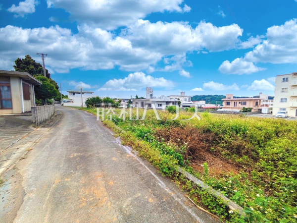 接道状況および現場風景　【八重瀬町字安里】