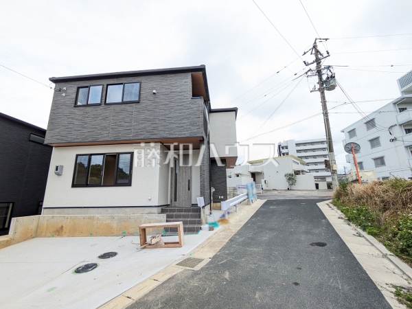 接道状況および現場風景　【沖縄市字登川】