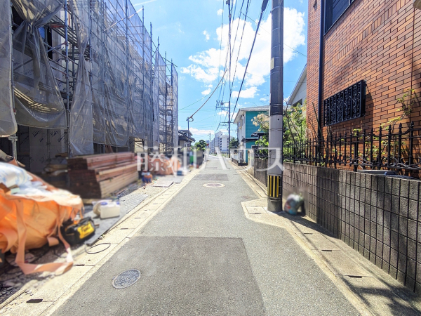 接道状況および現場風景　【福岡市西区横浜１丁目】