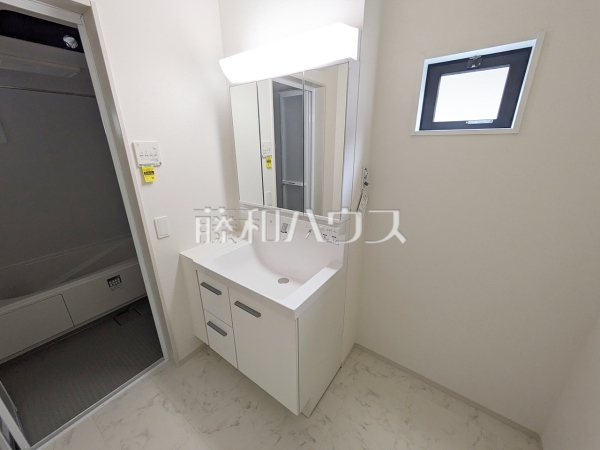 1号棟　洗面室　【福岡市西区横浜１丁目】