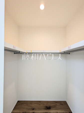 収納　【宜野湾市大山４丁目】