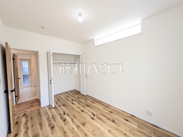 居室　【宜野湾市大山４丁目】