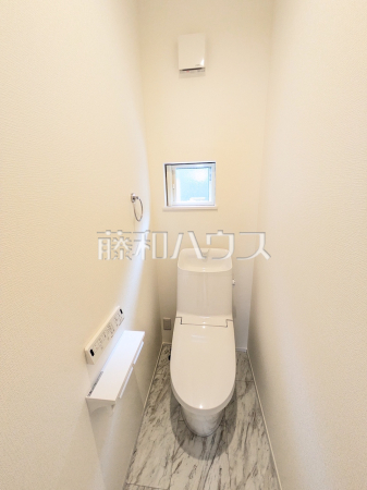 トイレ　【宜野湾市大山４丁目】