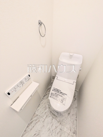 トイレ　【宜野湾市大山４丁目】