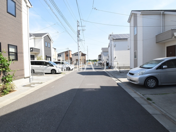 接道状況および現場風景　【清瀬市中清戸４丁目】