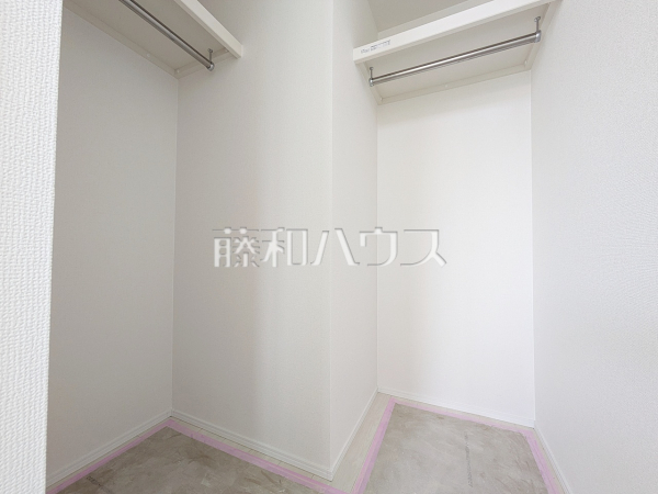 ウォークインクローゼット　【世田谷区上祖師谷６丁目】