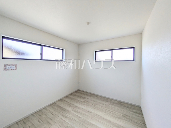 1号棟　居室　【福岡市東区美和台５丁目】