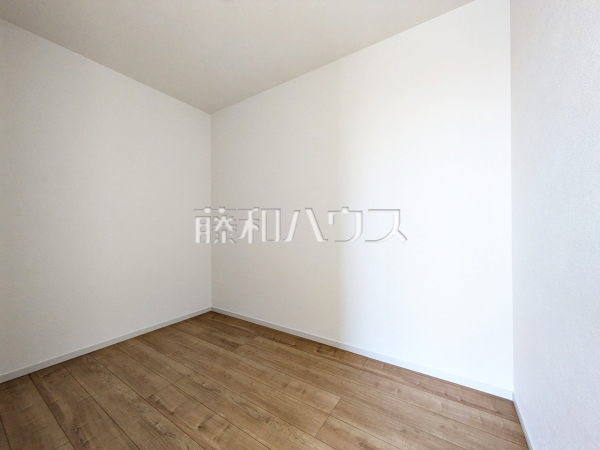 ウォークインクローゼット　【立川市柏町２丁目】