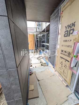玄関　【西原町字小那覇】