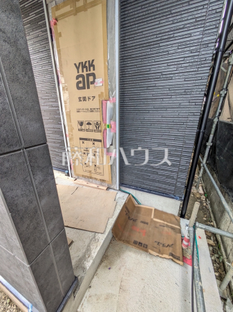 玄関　【西原町字小那覇】