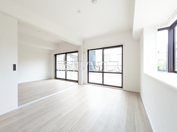 居室　【クリオ西高島平壱番館】