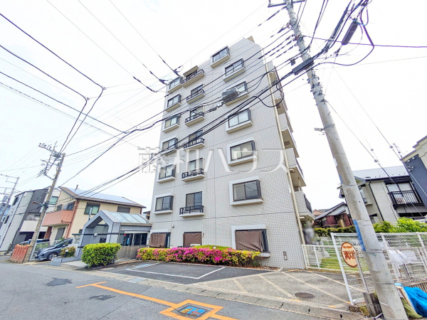 外観　【クリオ西高島平壱番館】