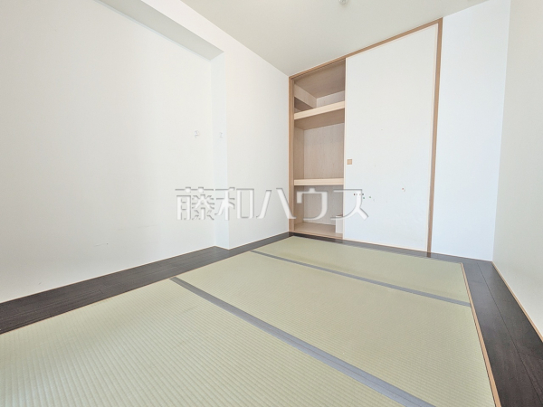 居室　【グランドメゾン千歳烏山】