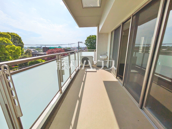 バルコニー　【グランドメゾン千歳烏山】