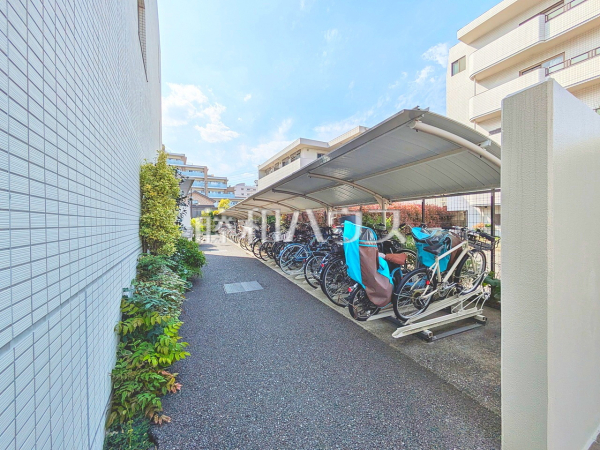 駐輪場　【グランドメゾン千歳烏山】