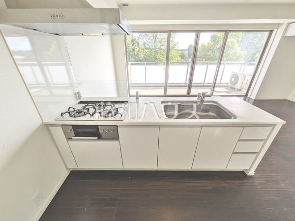 キッチン　【グランドメゾン千歳烏山】