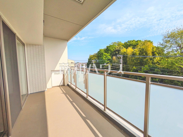 バルコニー　【グランドメゾン千歳烏山】