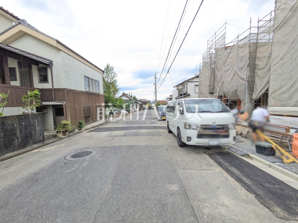 接道状況および現場風景　【春日井市岩成台５丁目】