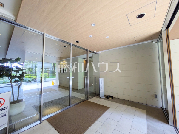 エントランス　【オハナ豊田多摩平の森】