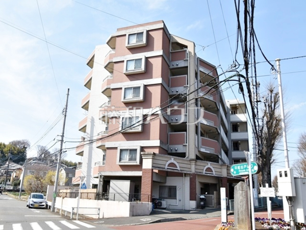 ≪現地外観≫見学はしたいけど、なかなか時間が取れない・・・そんな方に出勤前や仕事終わりにマイホームを見学できるサポートをいたします。　【ドメス新百合ヶ丘】