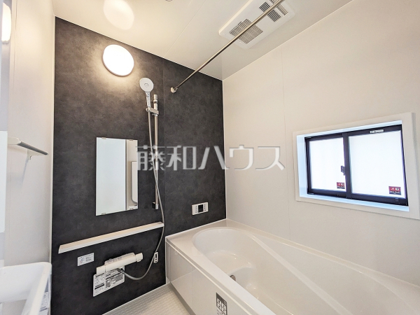 A号棟　浴室　【南城市佐敷字新開】