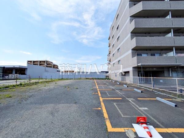 4号地付近　現地写真（現況：駐車場）　【八王子市松木】