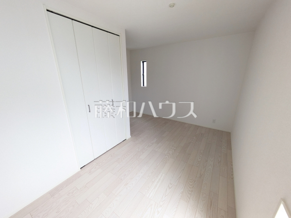 居室　【名古屋市守山区松坂町】